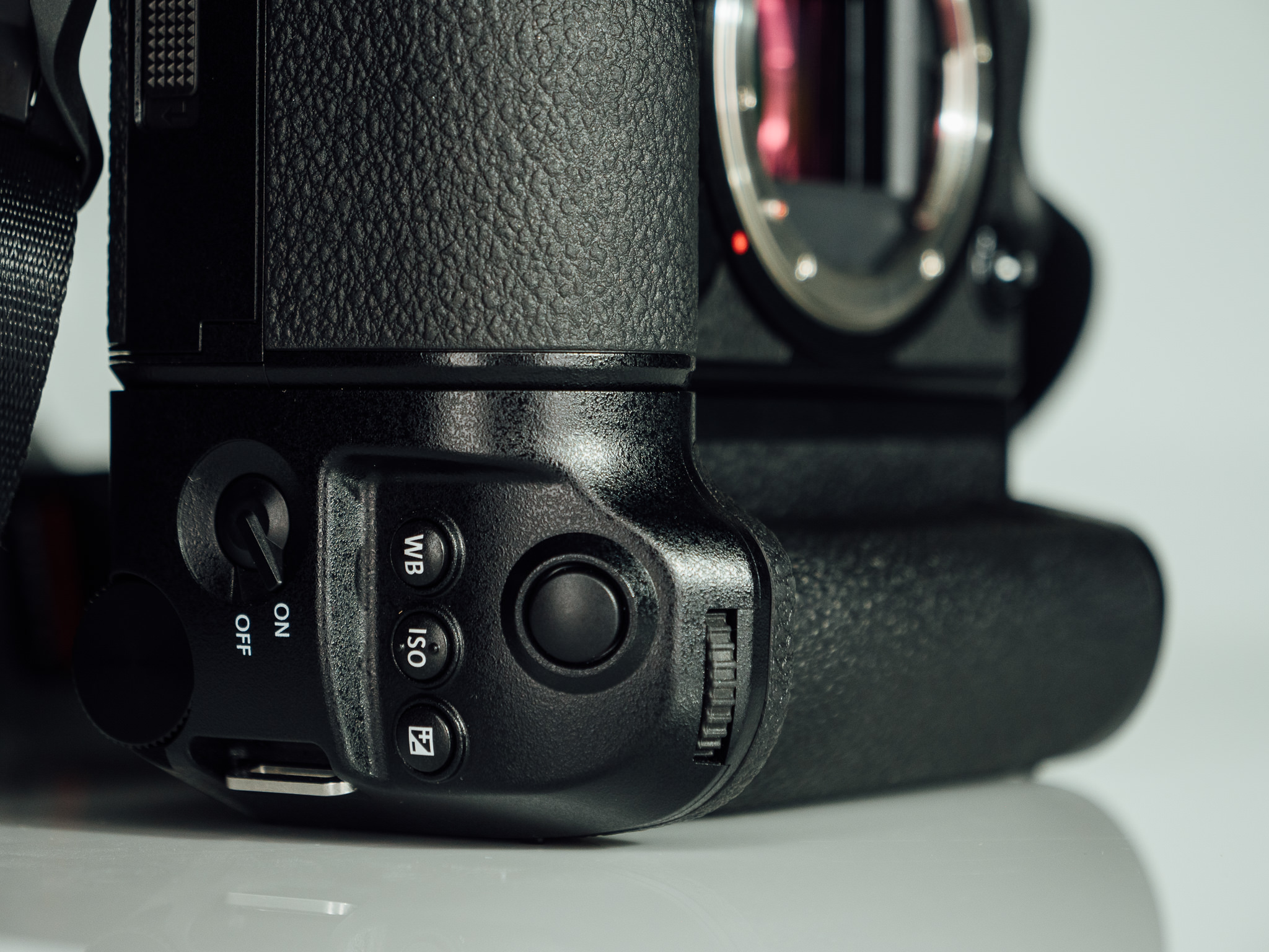 Panasonic BGS1 battery grip for the LUMIX S1 and S1R